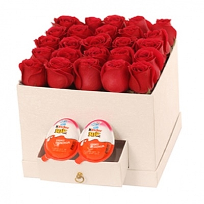 25 Roses in a Box