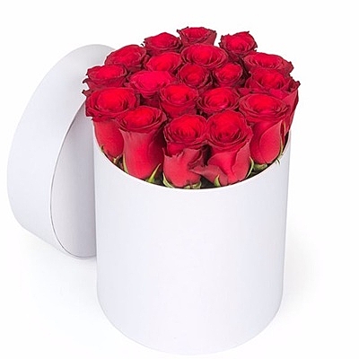 21 Roses in a Box