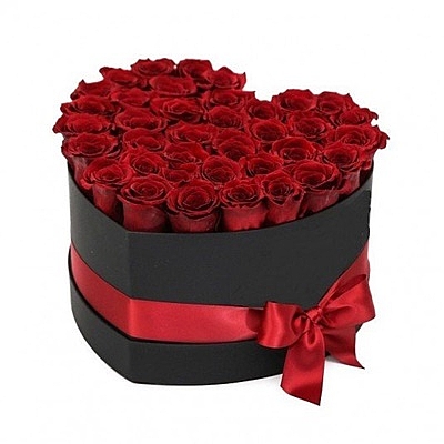 Roses in Heart Box